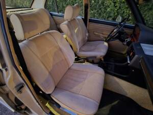 Afbeelding 29/50 van BMW 525 (1975)