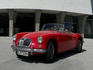 Image 3/8 of MG MGA 1600 (1961)