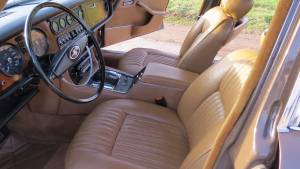 Afbeelding 21/50 van Jaguar XJ 12 (1973)