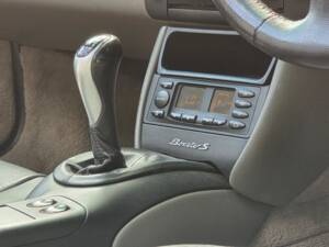 Imagen 27/28 de Porsche Boxster S (2002)