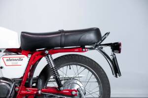 Image 29/50 of Moto Guzzi Stornello 125 II (1971)