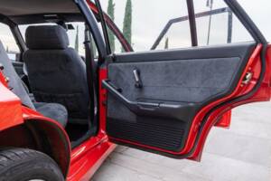 Imagen 11/15 de Lancia Delta HF Integrale Evoluzione I (1992)