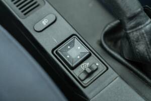 Image 25/38 of Lancia Delta HPE 1.6 16v (1998)