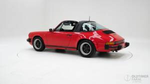 Image 4/15 de Porsche 911 Carrera 3.2 (1986)