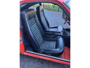 Image 36/50 of Opel GT 1900 (1971)