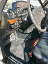 Bild 40/73 von Mercedes-Benz 300 D (1977)