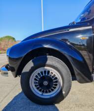 Bild 19/35 von Volkswagen Käfer 1303 LS (1975)