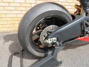 Bild 39/50 von Ducati Desmosedici RR (2008)