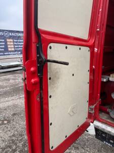 Bild 38/57 von Mercedes-Benz T1 310 (1992)