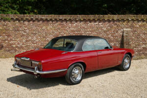 Bild 2/50 von Jaguar XJ 6 C 4.2 (1976)