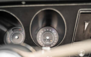 Bild 34/49 von Pontiac Firebird 400 Convertible (1968)