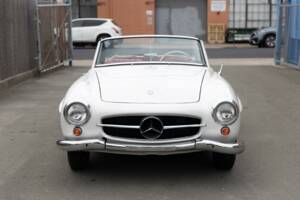 Image 4/10 of Mercedes-Benz 190 SL (1961)