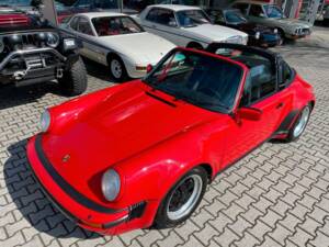Afbeelding 2/20 van Porsche 911 Carrera 3.2 (1986)