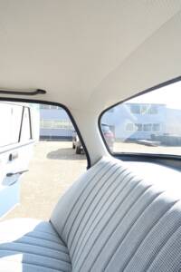 Image 21/50 of Mercedes-Benz 220 b (1965)
