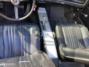 Image 40/50 of Pontiac Parisienne (1967)