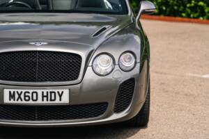 Immagine 28/50 di Bentley Continental GTC (2010)