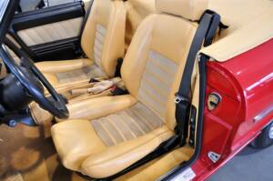 Imagen 28/30 de Alfa Romeo 1.6 Spider (1992)