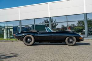 Image 10/29 de Jaguar Type E 3.8 (1961)