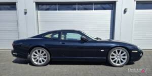 Image 3/23 of Jaguar XK8 4.2 (2005)