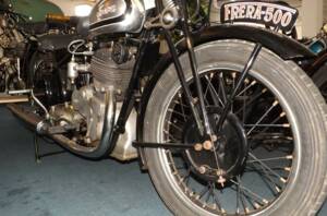 Image 2/35 of Frera Turismo 500 (1946)