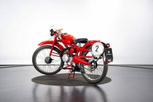 Afbeelding 2/42 van Moto Guzzi Motoleggera 65 (1954)