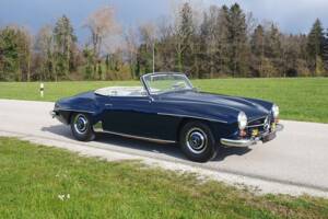 Image 3/20 of Mercedes-Benz 190 SL (1960)