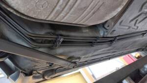 Afbeelding 37/43 van Mercedes-Benz 320 CE (1993)