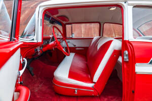 Image 27/44 of Chevrolet Bel Air Hardtop Coupé (1956)