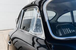 Image 15/48 of Porsche 356 C 1600 (1964)