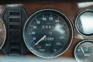 Bild 29/37 von Jaguar XJ 6 3.4 (1976)