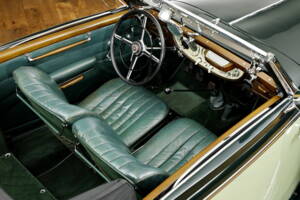 Bild 17/21 von Mercedes-Benz 540 K Cabriolet A (1937)