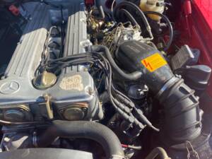 Image 16/35 de Mercedes-Benz 280 SL (1982)