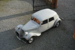 Afbeelding 10/17 van Citroën Traction Avant 11 B (1955)