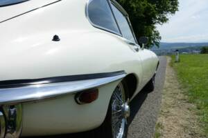 Image 34/39 de Jaguar XK-E (2+2) (1970)