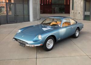 Image 1/40 de Ferrari 365 GT 2+2 (1969)