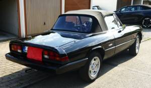 Image 2/7 de Alfa Romeo 2.0 Spider (1989)