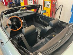 Immagine 18/20 di Alfa Romeo 2.0 Spider (1983)