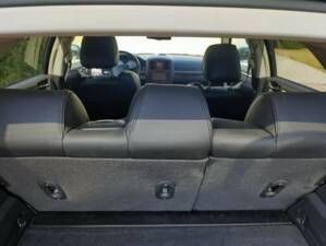Image 13/14 of Chrysler 300 C Touring 3.0 CRD (2010)