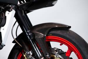 Bild 19/50 von Aprilia DUMMY (2005)