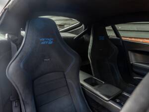 Image 18/65 of Aston Martin Vantage GT8 (2017)