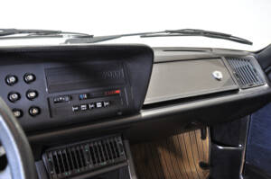 Image 24/33 of Lancia Gamma 2000 (1984)