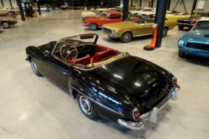 Image 18/43 of Mercedes-Benz 190 SL (1962)