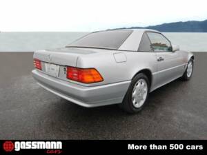 Image 8/15 of Mercedes-Benz SL 320 (1995)