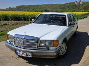 Bild 5/8 von Mercedes-Benz 300 SE (1985)