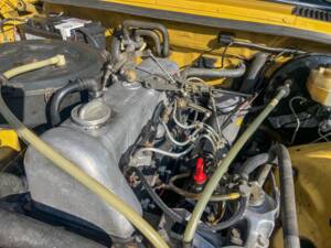 Image 93/139 of Mercedes-Benz 240 D (1978)