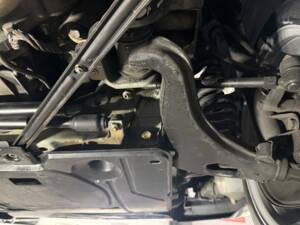 Image 30/37 de Mercedes-Benz 500 SL 6.0 AMG (1990)