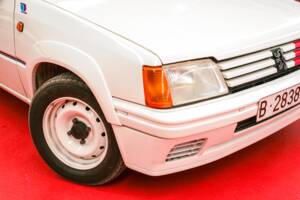 Imagen 3/47 de Peugeot 205 Rallye 1.3 (1989)