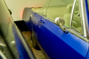 Image 8/50 of Chrysler 300 L (1970)