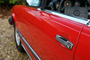 Bild 20/50 von Mercedes-Benz 500 SL (1983)
