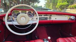 Afbeelding 27/34 van Mercedes-Benz 280 SL (1968)